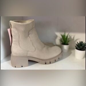 Women's Beige Ankle Boots